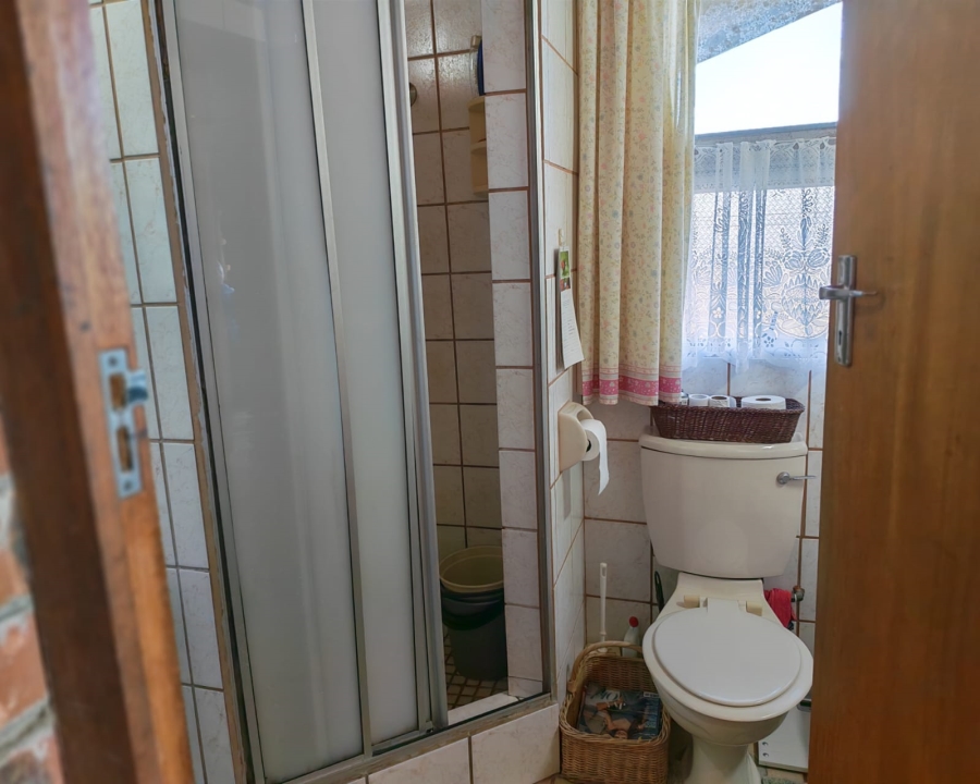 4 Bedroom Property for Sale in Bettys Bay Western Cape